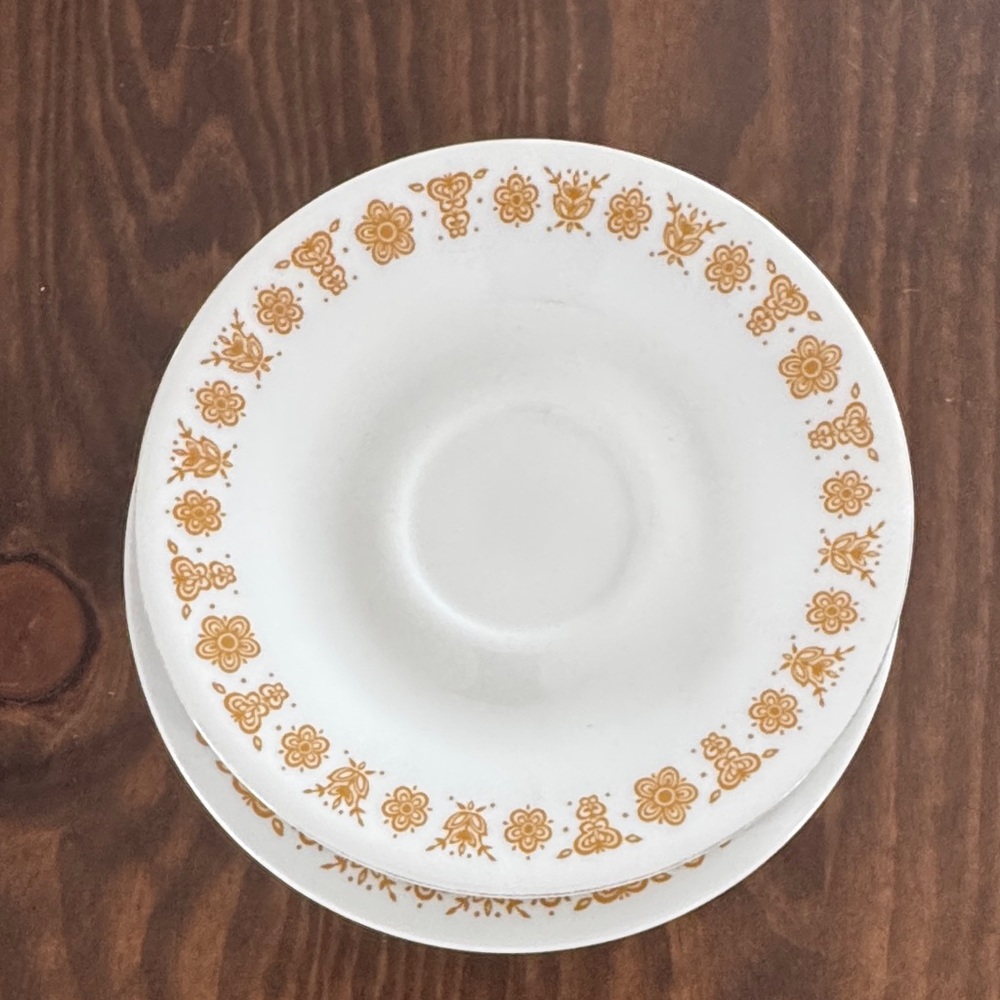 Corelle White and Gold plates